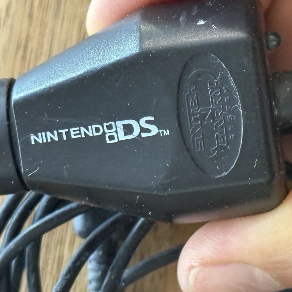 OEM Nintendo DS Lite 12 Volt DC Car Charger Power Cord Authentic Switch N' Carry